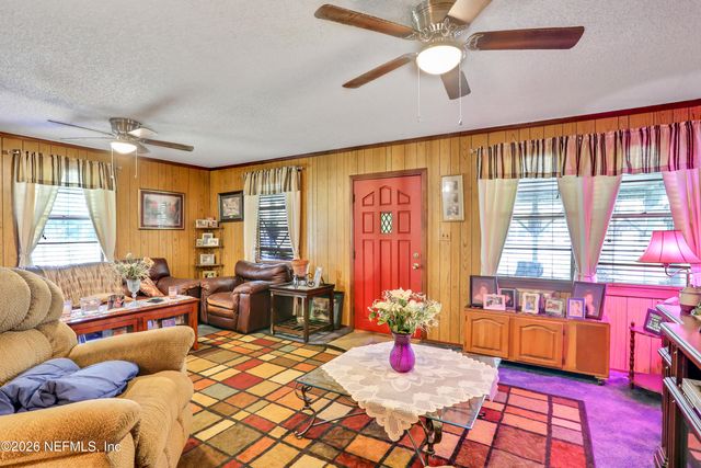 1702 BALBOA Lane, Middleburg, FL 32068