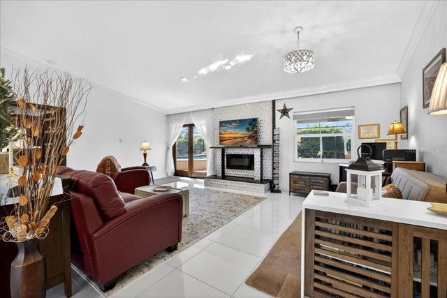 6 BEACHSIDE DRIVE, Palm Coast, FL 32137