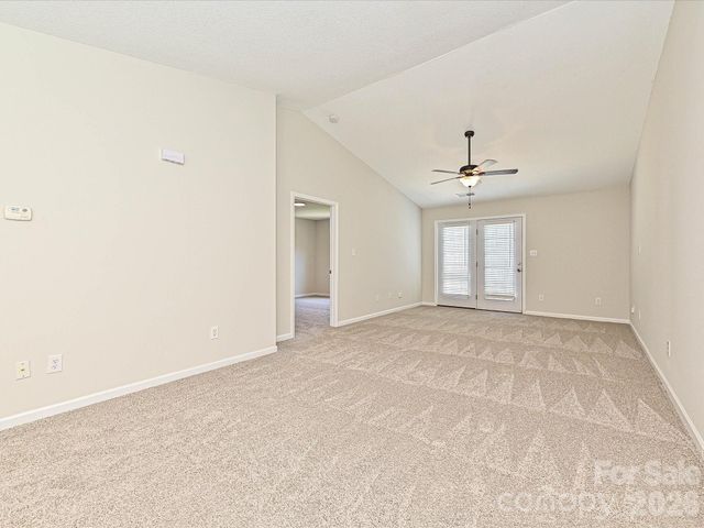 2013 Pin Oak Place, Cramerton, NC 28032