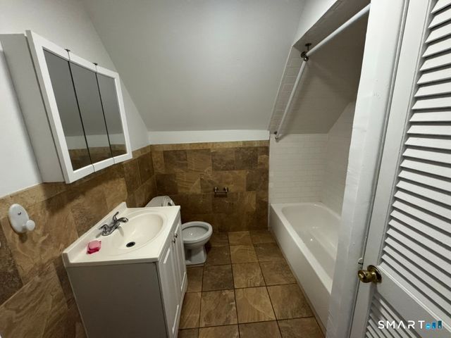 799 Capitol Avenue 3rd Floor, Bridgeport, CT 06606