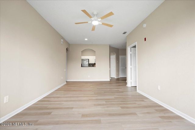 10550 BAYMEADOWS Road 924, Jacksonville, FL 32256