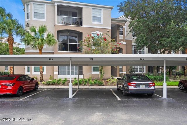 10550 BAYMEADOWS Road 924, Jacksonville, FL 32256
