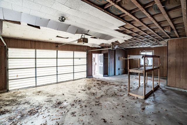 1235 N Wilson Lake Road, Columbia City, IN 46725