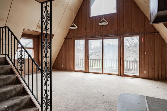 1235 N Wilson Lake Road, Columbia City, IN 46725