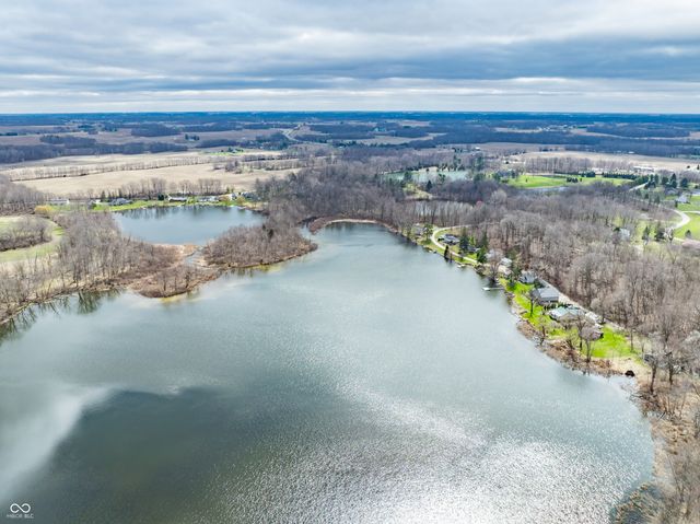 1235 N Wilson Lake Road, Columbia City, IN 46725