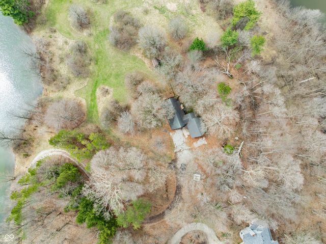 1235 N Wilson Lake Road, Columbia City, IN 46725