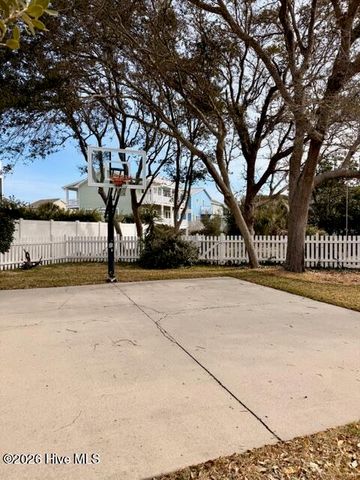 130 Heather Lane, Kure Beach, NC 28449