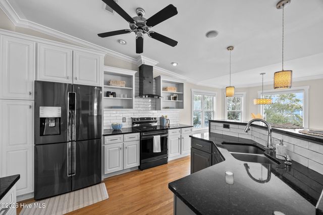 130 Heather Lane, Kure Beach, NC 28449