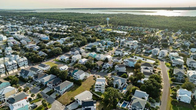 130 Heather Lane, Kure Beach, NC 28449