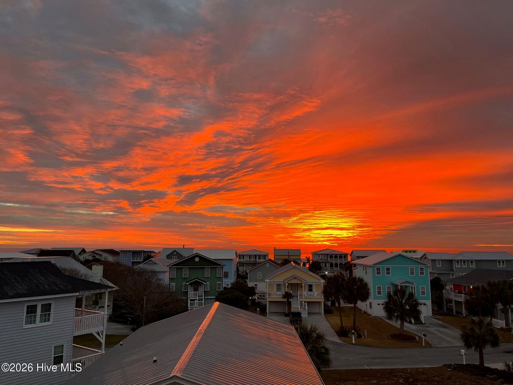 Image 14 of property listing at 130 Heather Lane, Kure Beach, NC 28449