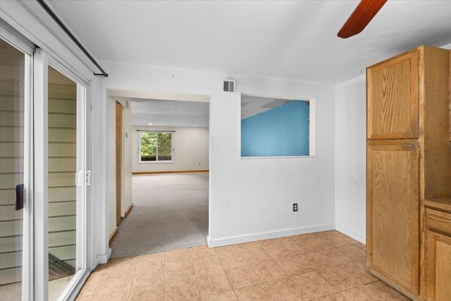 21 Surrey Ln 21, Bourne, MA 02532