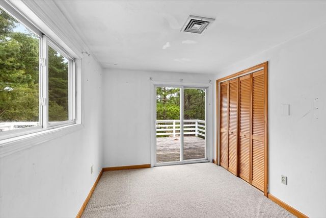21 Surrey Ln 21, Bourne, MA 02532