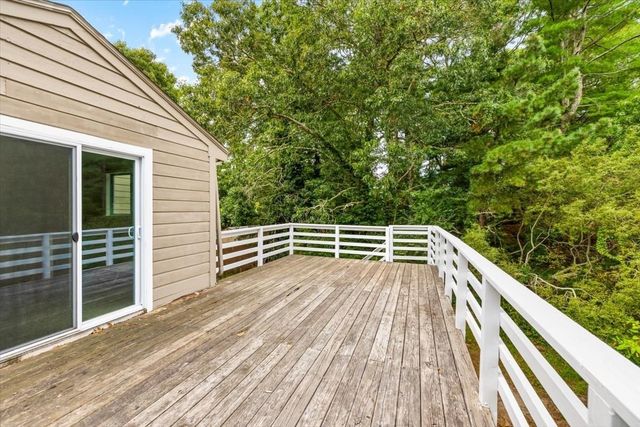 21 Surrey Ln 21, Bourne, MA 02532