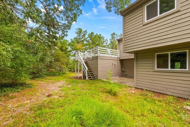 21 Surrey Ln 21, Bourne, MA 02532