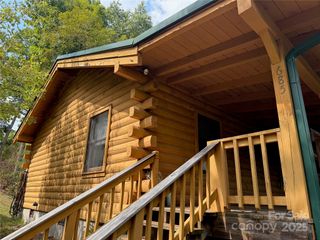 685 Possum Holler Hollow, Bryson City, NC 28713