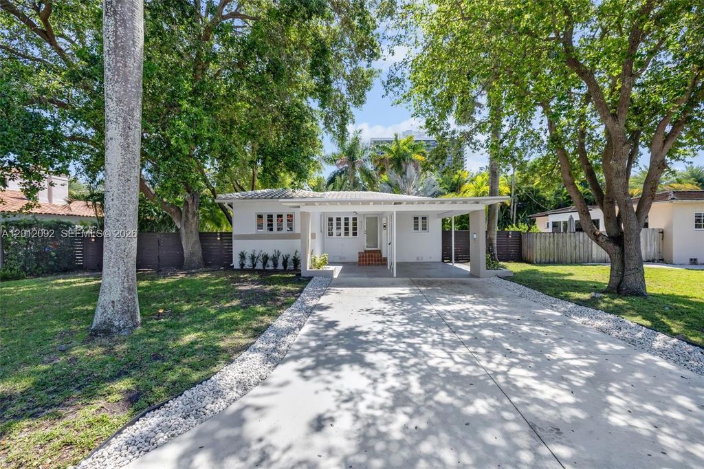 830 NE 72nd Street, Miami, FL 33138