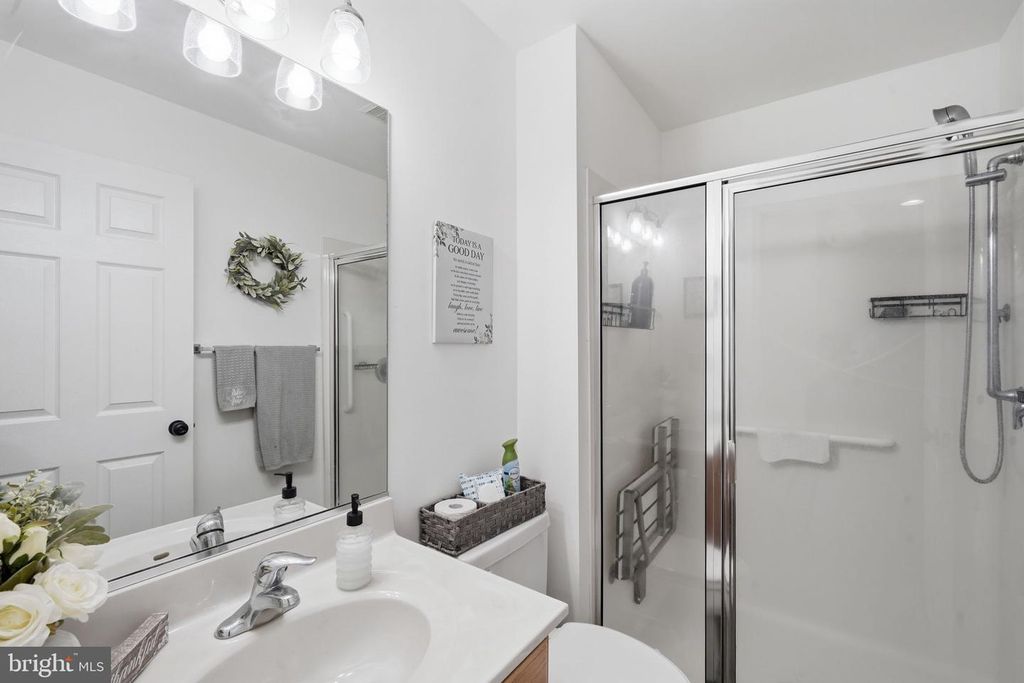 Image 10 of property listing at 103 ELMOR CT, Greensboro, MD 21639