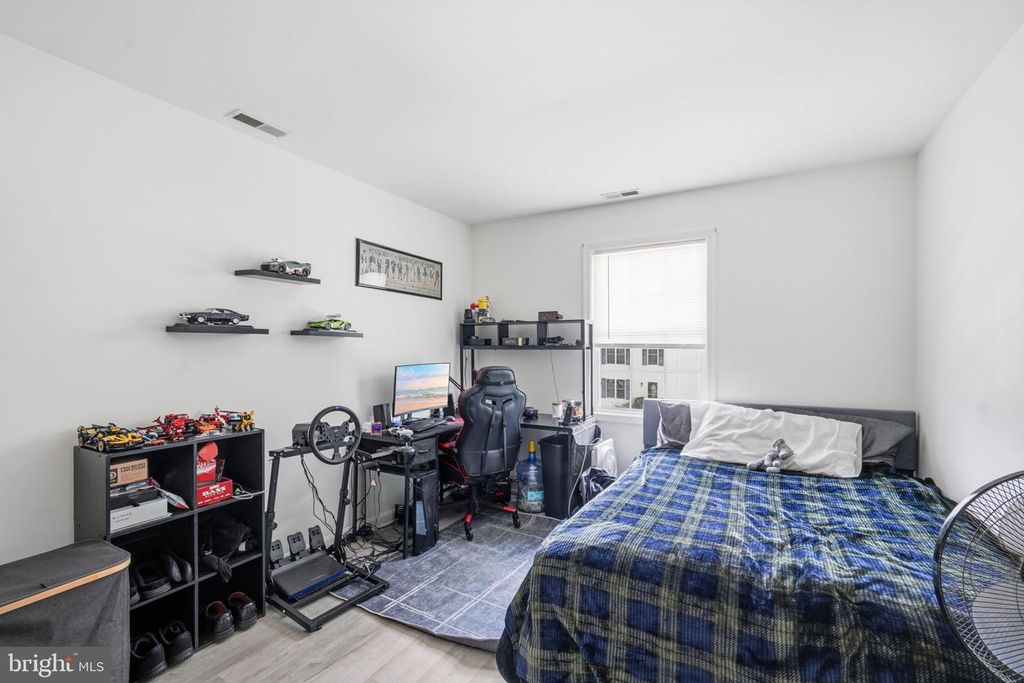 Image 22 of property listing at 103 ELMOR CT, Greensboro, MD 21639