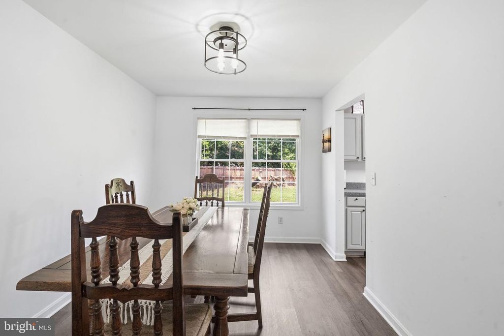 Image 31 of property listing at 103 ELMOR CT, Greensboro, MD 21639