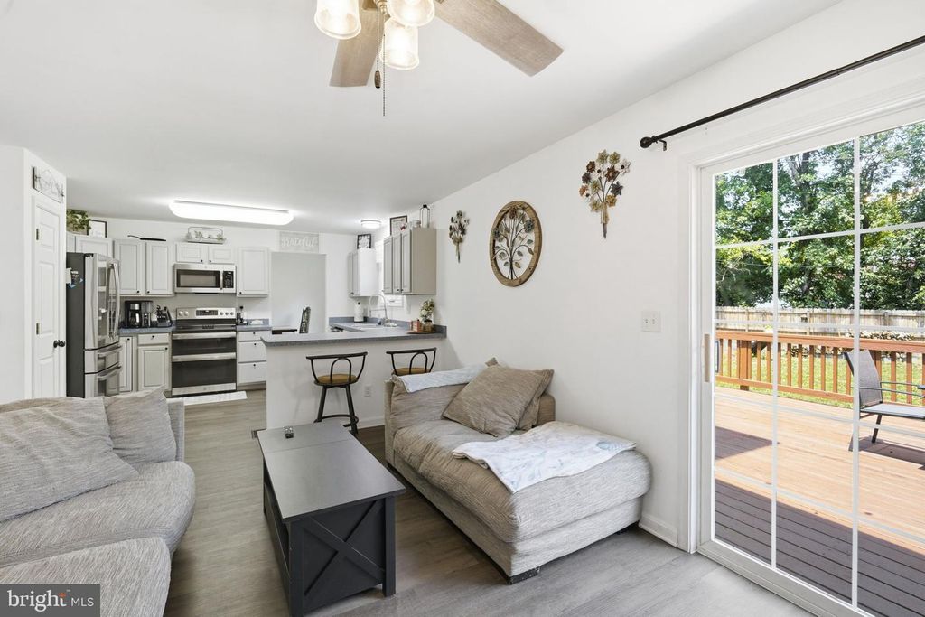 Image 36 of property listing at 103 ELMOR CT, Greensboro, MD 21639