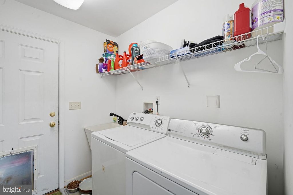 Image 9 of property listing at 103 ELMOR CT, Greensboro, MD 21639