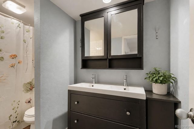 7250 Eastmoor Drive 110, Denver, CO 80237