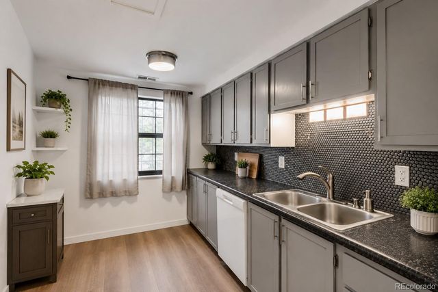 7250 Eastmoor Drive 110, Denver, CO 80237