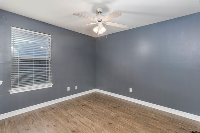 245 Maggie Circle, Flint, TX 75762