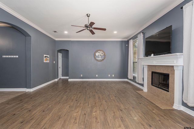245 Maggie Circle, Flint, TX 75762