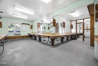 3325 Barham Boulevard, Los Angeles, CA 90068