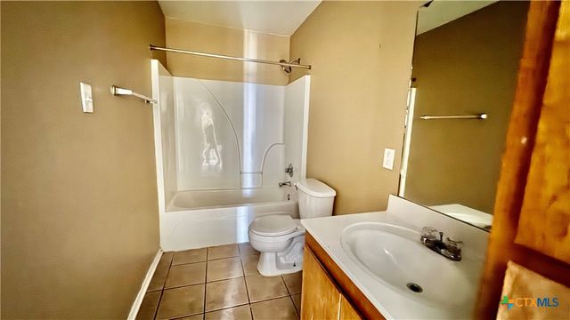 212 Dale Earnhardt Drive B, Harker Heights, TX 76548