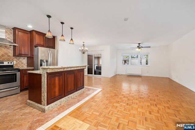 1111 River Road F26, Edgewater, NJ 07020