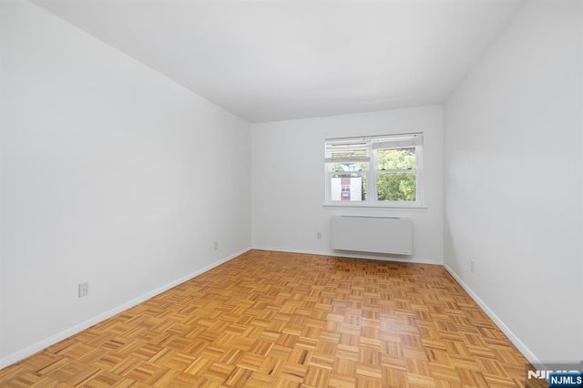 1111 River Road F26, Edgewater, NJ 07020