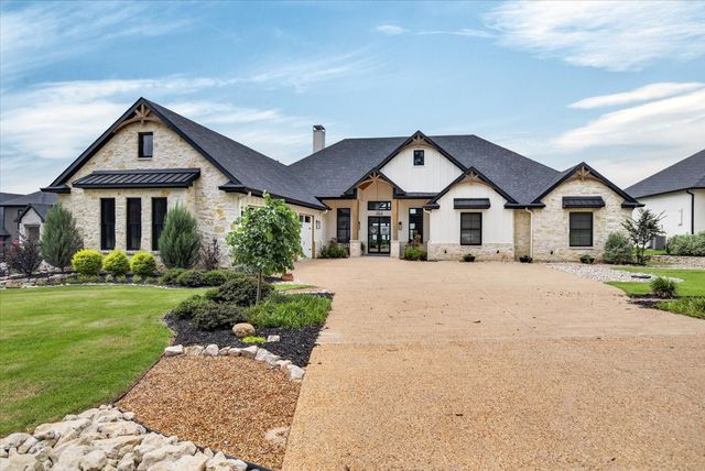 762 Sunset Court, Mabank, TX 75143