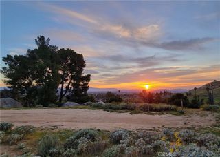 2935 Galaxie Heights Road, Riverside, CA 92507