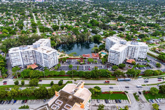 1300 NE Miami Gardens Drive 308E, Miami, FL 33179