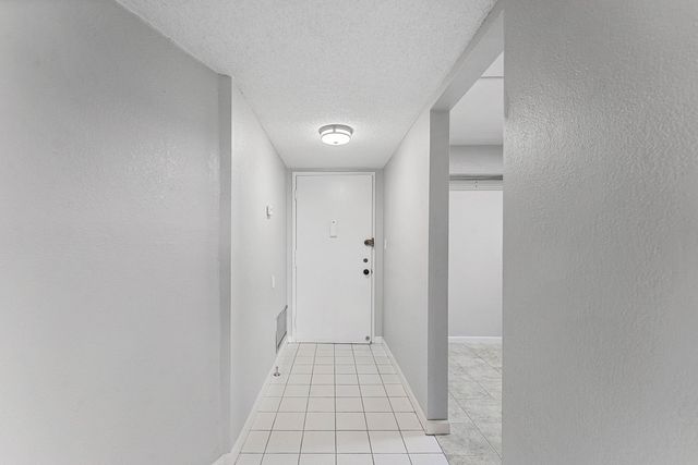 1300 NE Miami Gardens Drive 308E, Miami, FL 33179