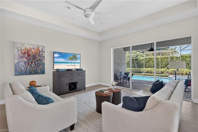 28777 Montecristo LOOP, Bonita Springs, FL 34135