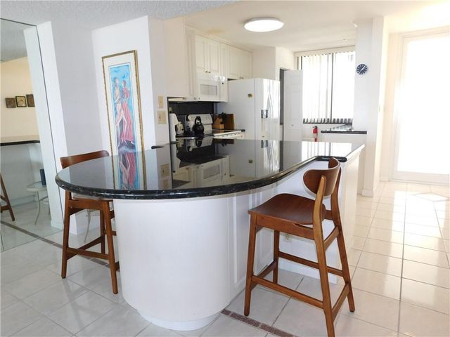 510 N Ocean Boulevard Unit 404, Pompano Beach, FL 33062