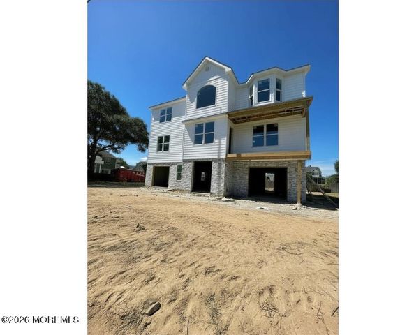 425 Bayview Avenue, Union Beach, NJ 07735