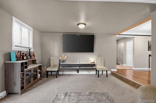 24061 Rensselaer Street, Oak Park, MI 48237