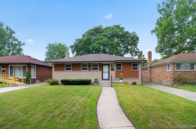 24061 Rensselaer Street, Oak Park, MI 48237
