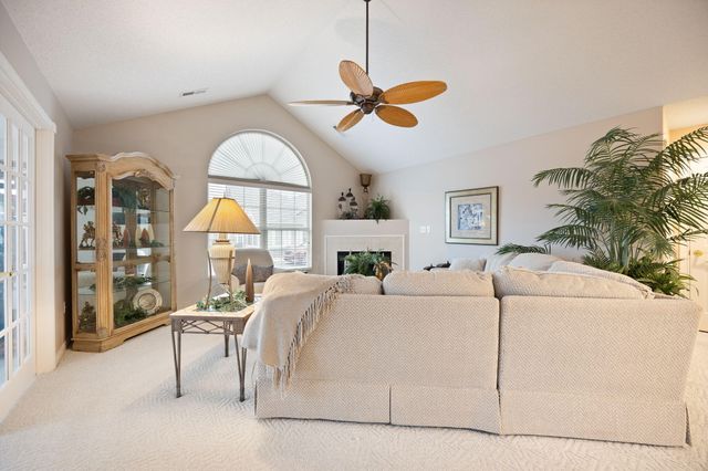 334 Cathederal Place, Bronston, KY 42518