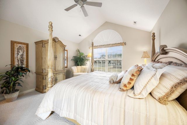 334 Cathederal Place, Bronston, KY 42518