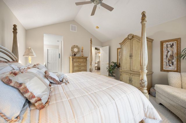 334 Cathederal Place, Bronston, KY 42518