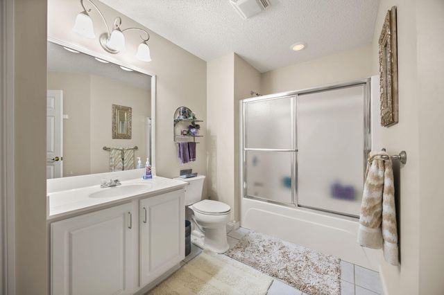 334 Cathederal Place, Bronston, KY 42518