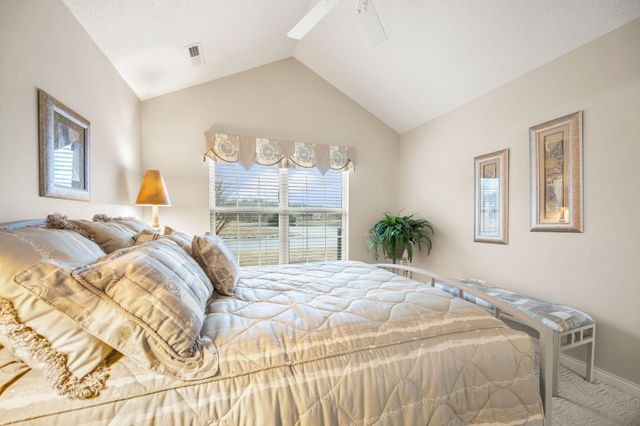 334 Cathederal Place, Bronston, KY 42518