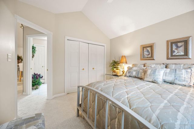 334 Cathederal Place, Bronston, KY 42518