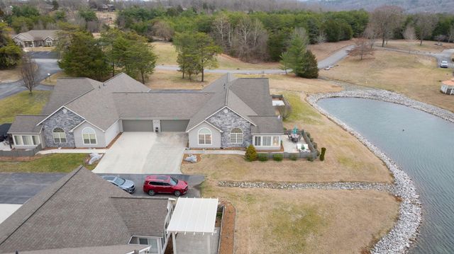 334 Cathederal Place, Bronston, KY 42518