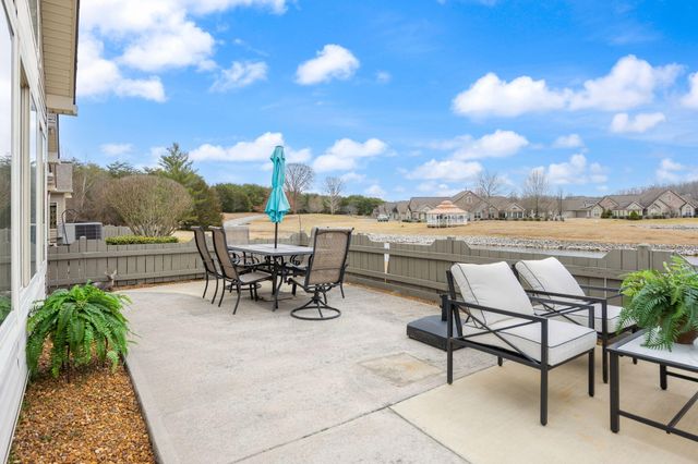 334 Cathederal Place, Bronston, KY 42518